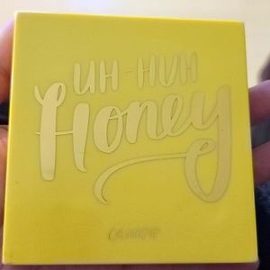 Colourpop Uh Huh Honey palette